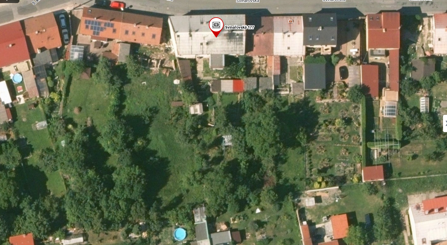 Bytový dům v Smečně – pohled z letadla