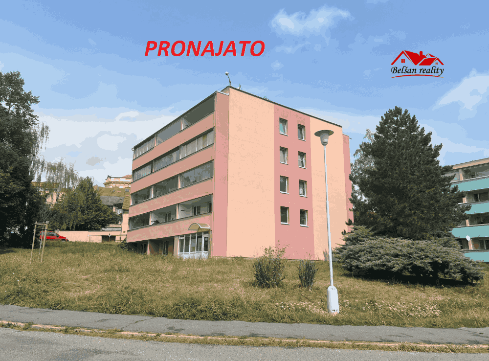 Bytový dům Slaný – pohled z ulice