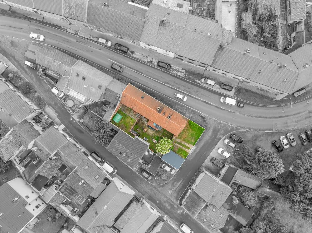 Rodinný dům v Smečně – letecký pohled